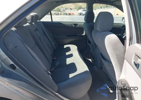 2005 Toyota Camry Le from USA, damaged, VIN 4T1BE32K25U534963